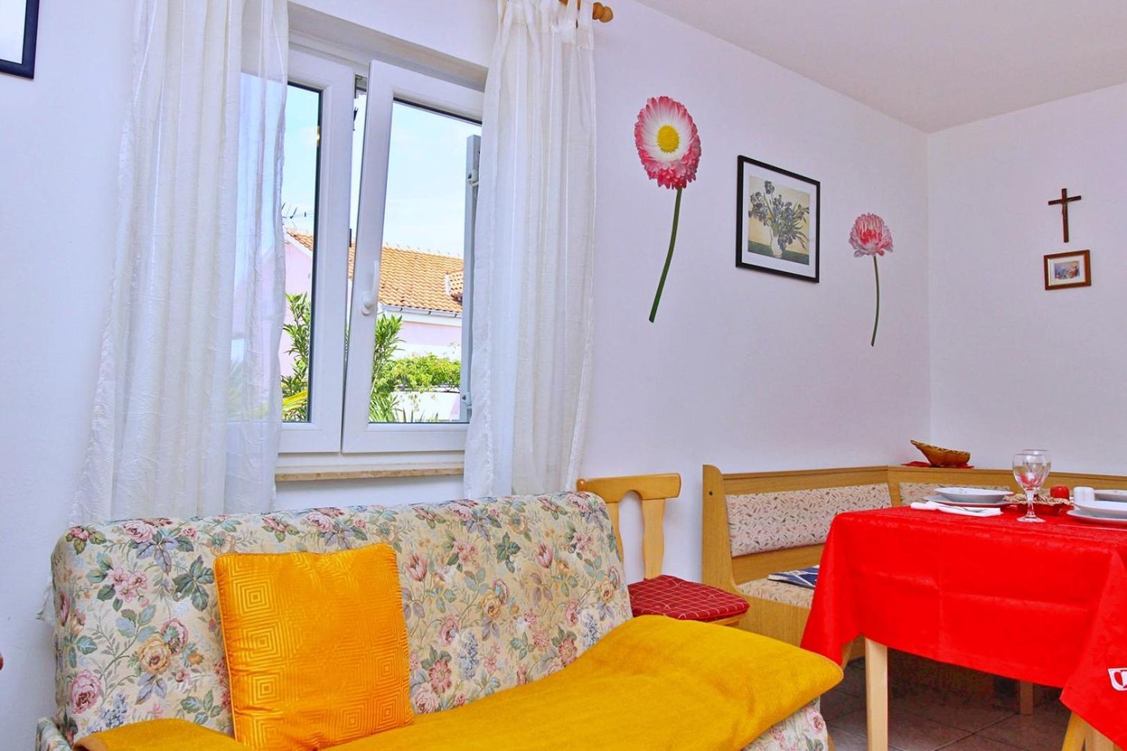 Apartments Zlatica 실로 외부 사진